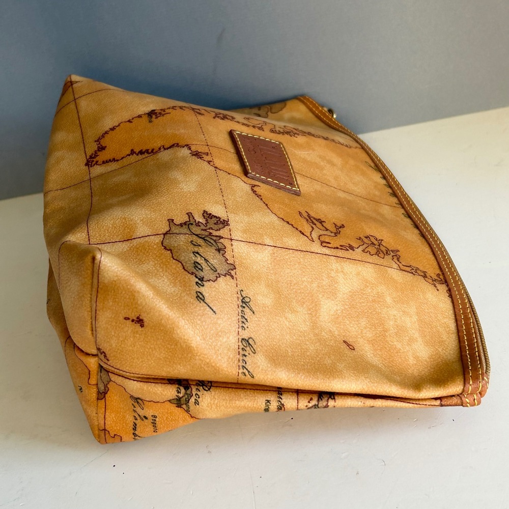 Alviero Martini 1a Classe Classic Map Cosmetic Toiletry Bag Italy World's Fair - Picture 5 of 12